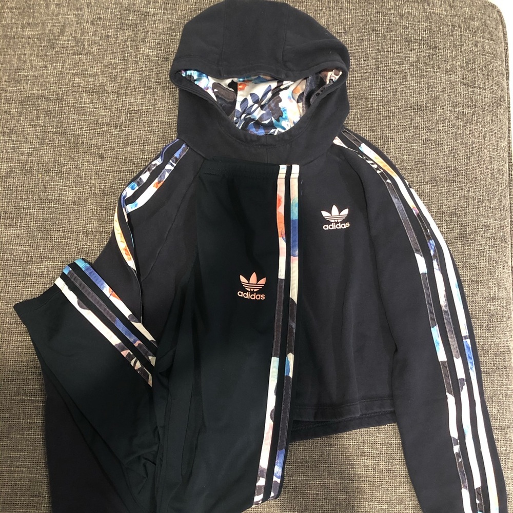 Youth adidas matching leggings/sweatpants& hoodie